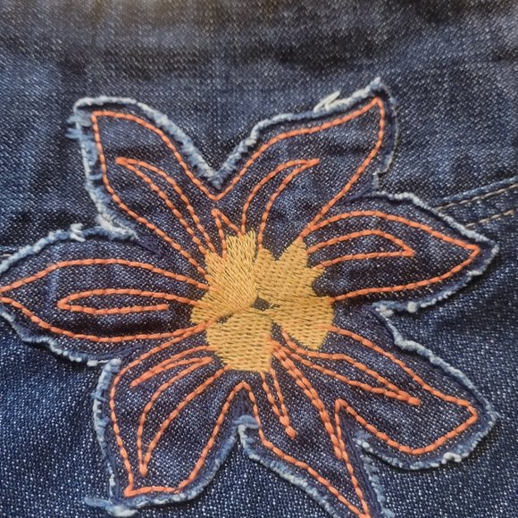 Smart Set Skirt size 1 - Picture 4 of 4